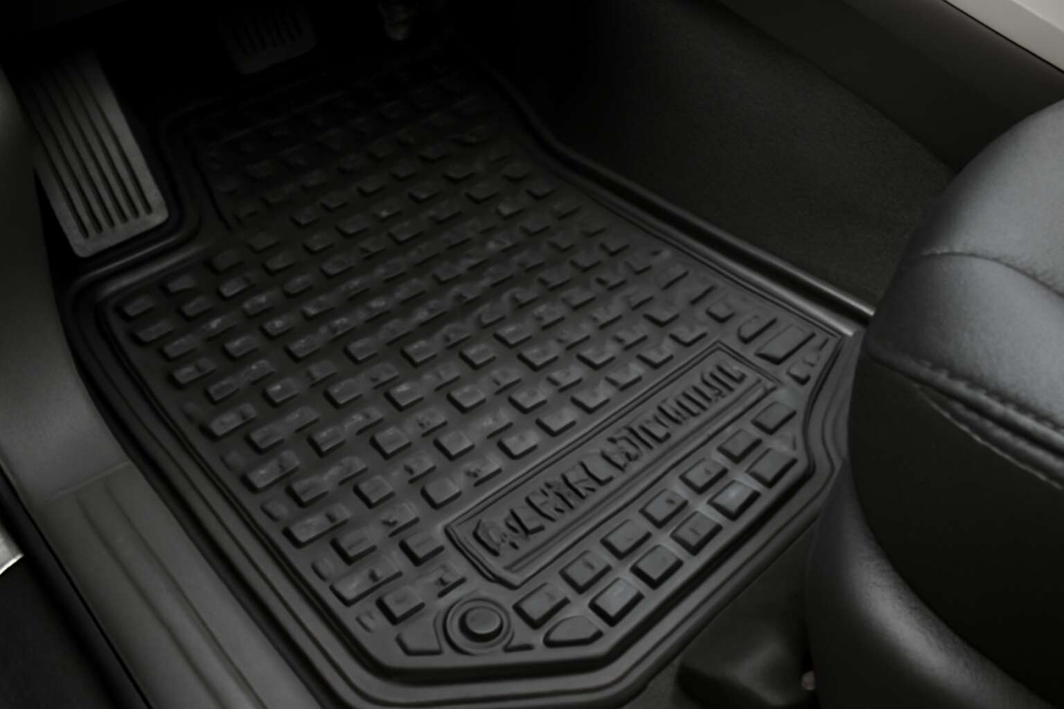toyota landcruiser 100 series rubber floor mats