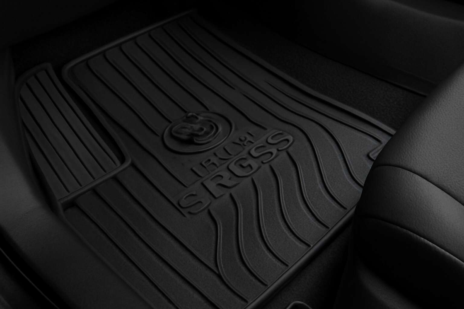 toyota corolla cross rubber floor mats