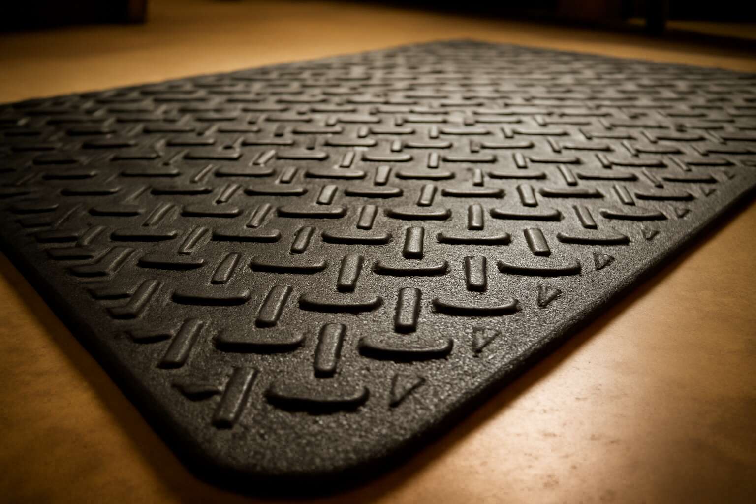 insulated rubber floor mat
